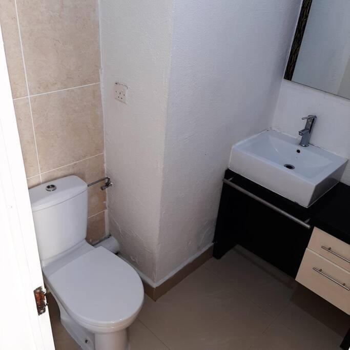 Ocean Drive Studio, Next To The Beach Grand Baie Bagian luar foto